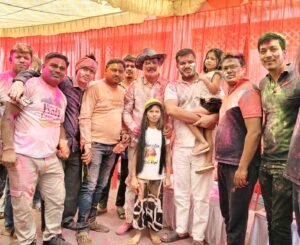 भाजपा जिलाध्यक्ष गोपाल मोदी के होली मिलन में जमकर उड़े गुलाल,चित्रा टॉकीज प्रांगण में रंगों की बौछार, होली मिलन समारोह में जमकर खेली गई होली…….
